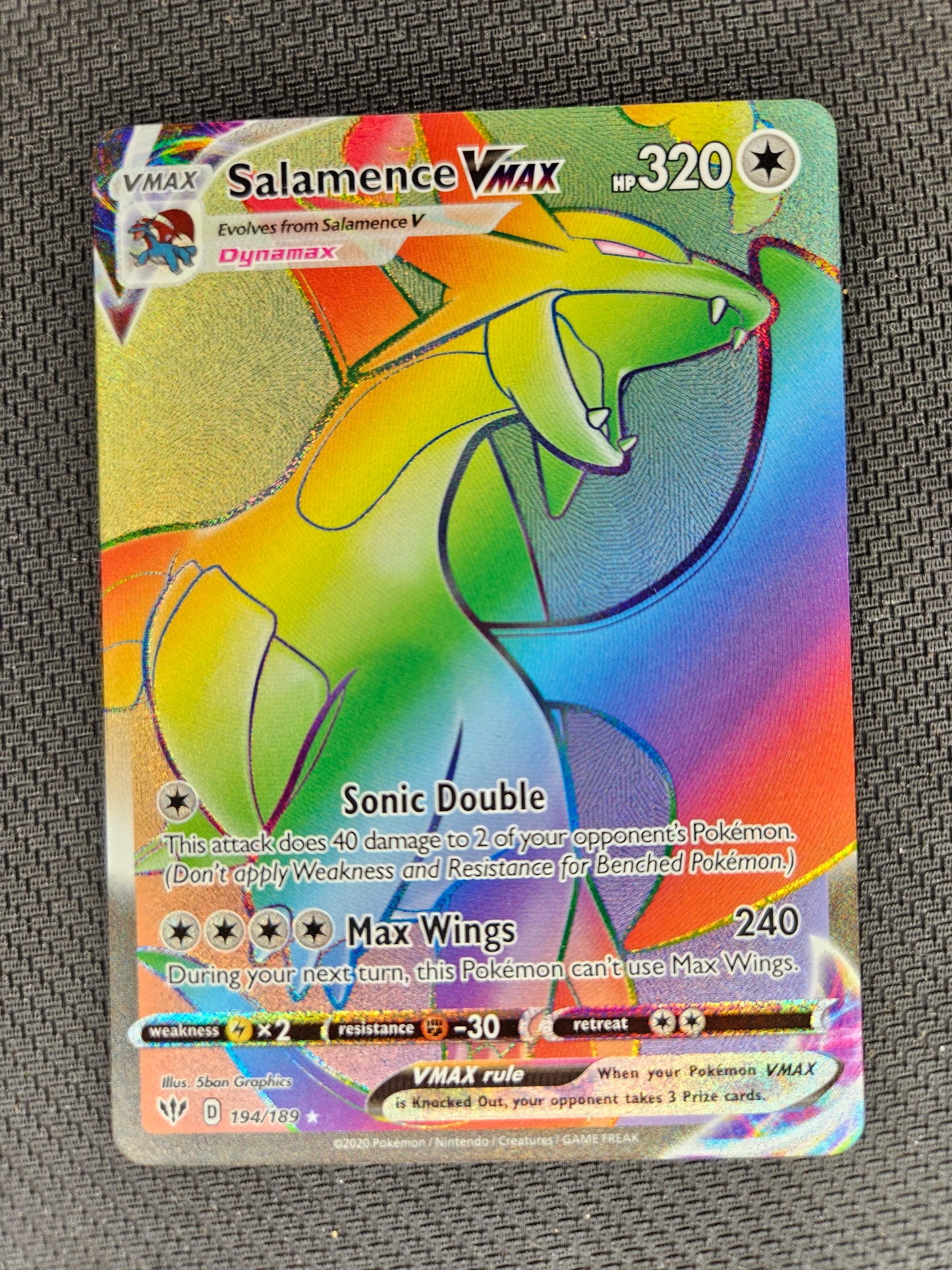 2020 Pokemon SWSH Darkness Ablaze 194/189 Salamence Vmax Rainbow