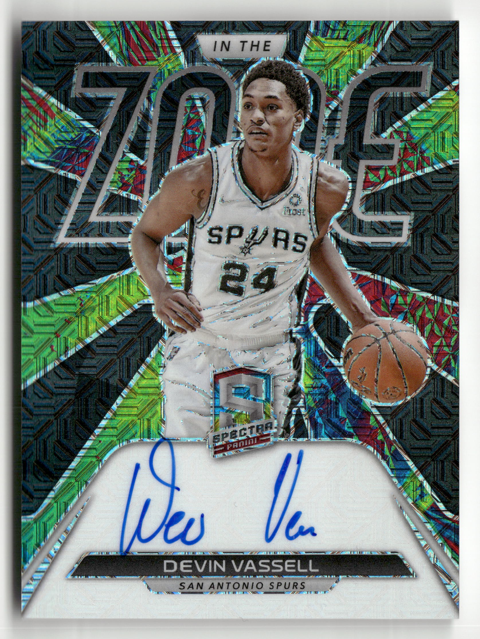 2021-22 Panini Spectra #ITZ-DVS Devin Vassell In The Zone Autographs Meta #/25