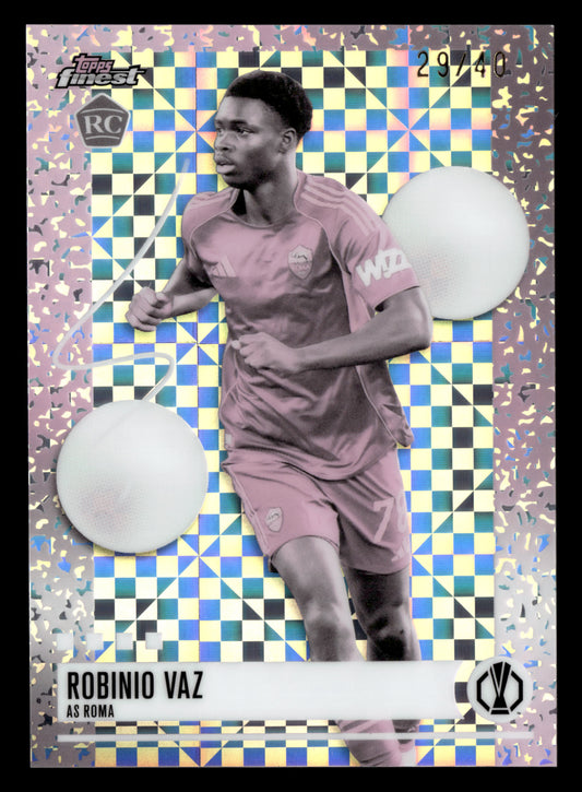 2025-26 Finest UCC #295 Robinio Vaz Pearl Checkerboard Refractor #/40