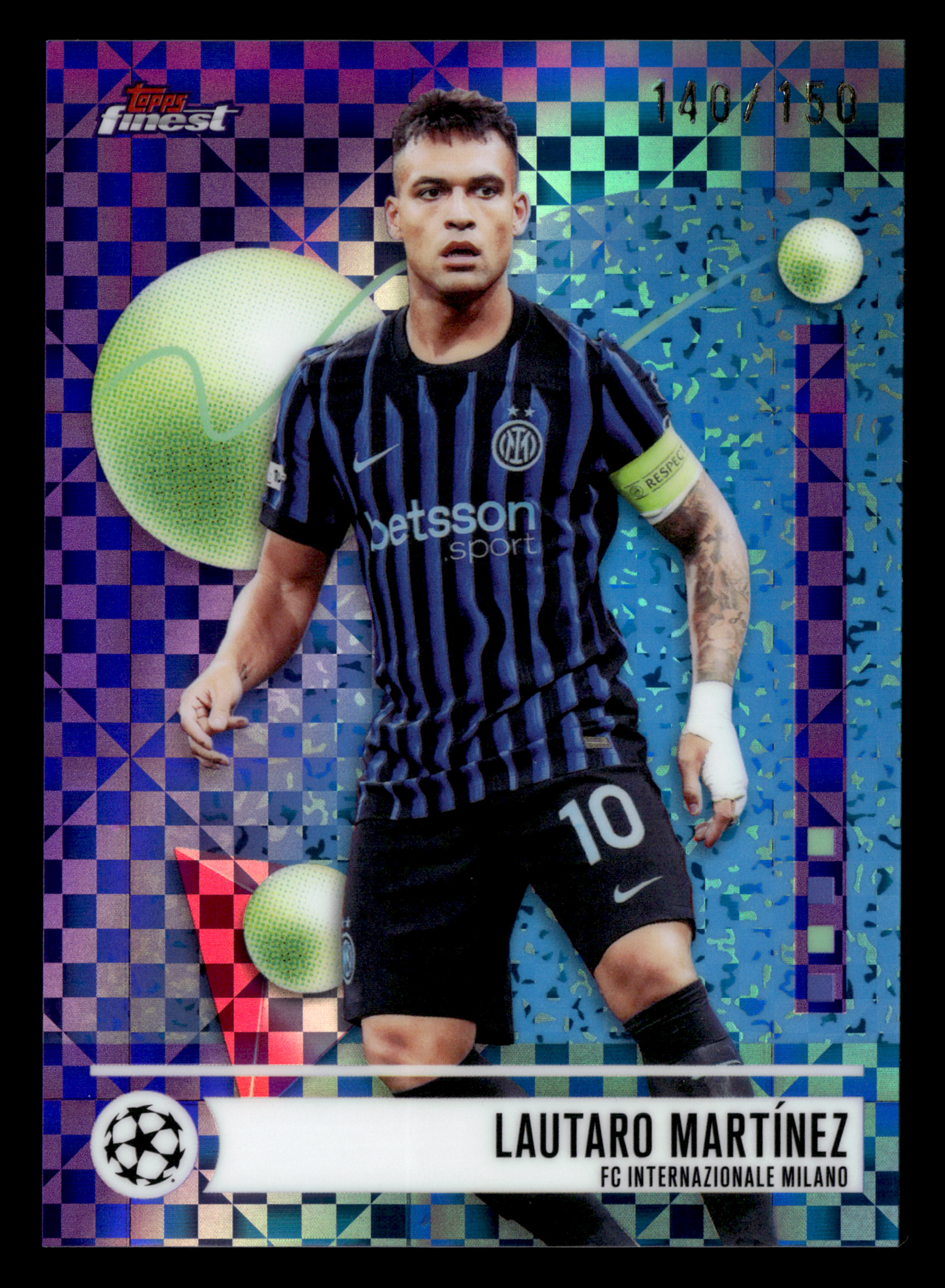 2025-26 Finest UCC #13 Lautaro Martínez Purple Checkerboard Refractor #/150