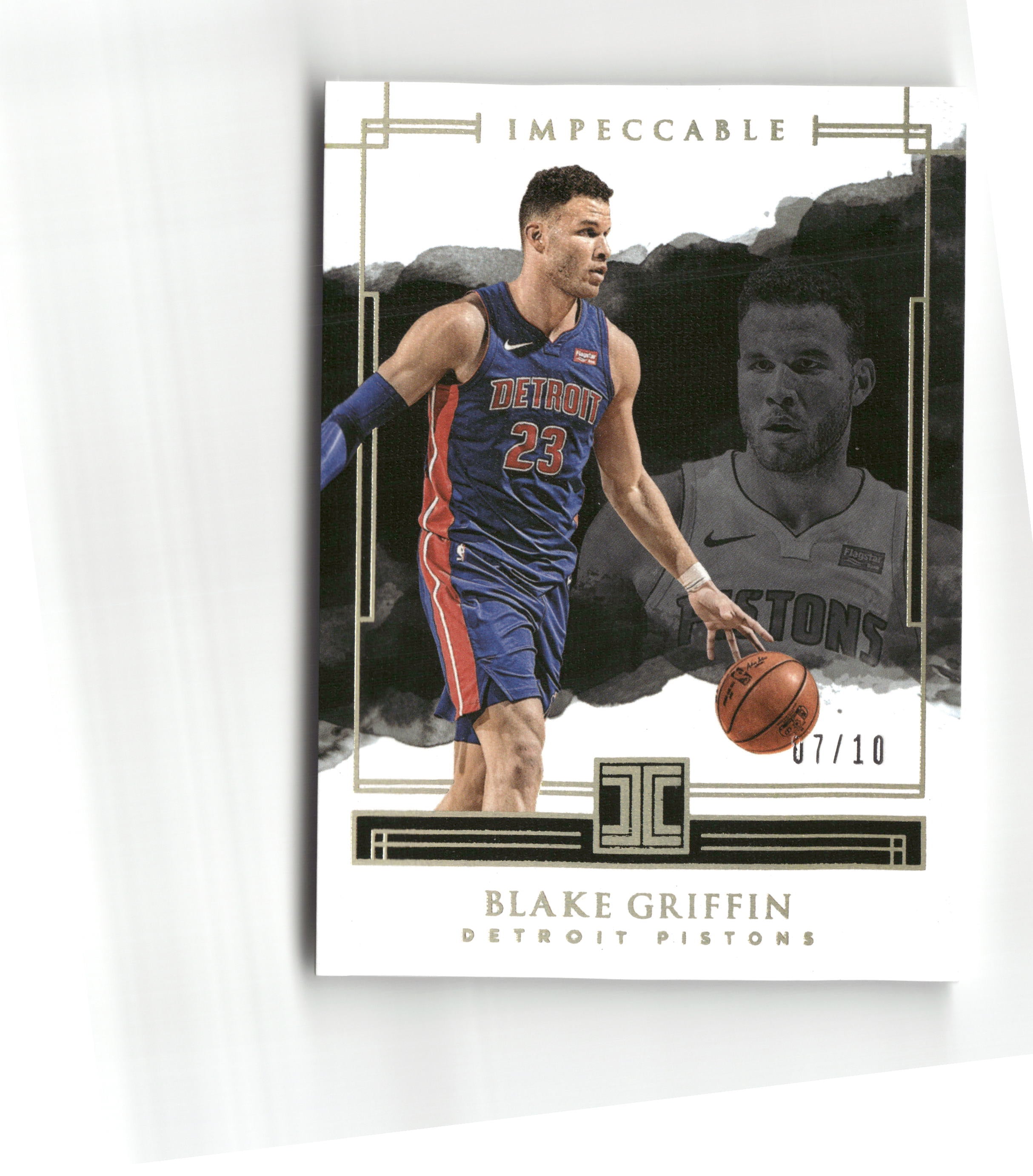 2017-18 Panini Impeccable #8 Blake Griffin Holo Gold #/10