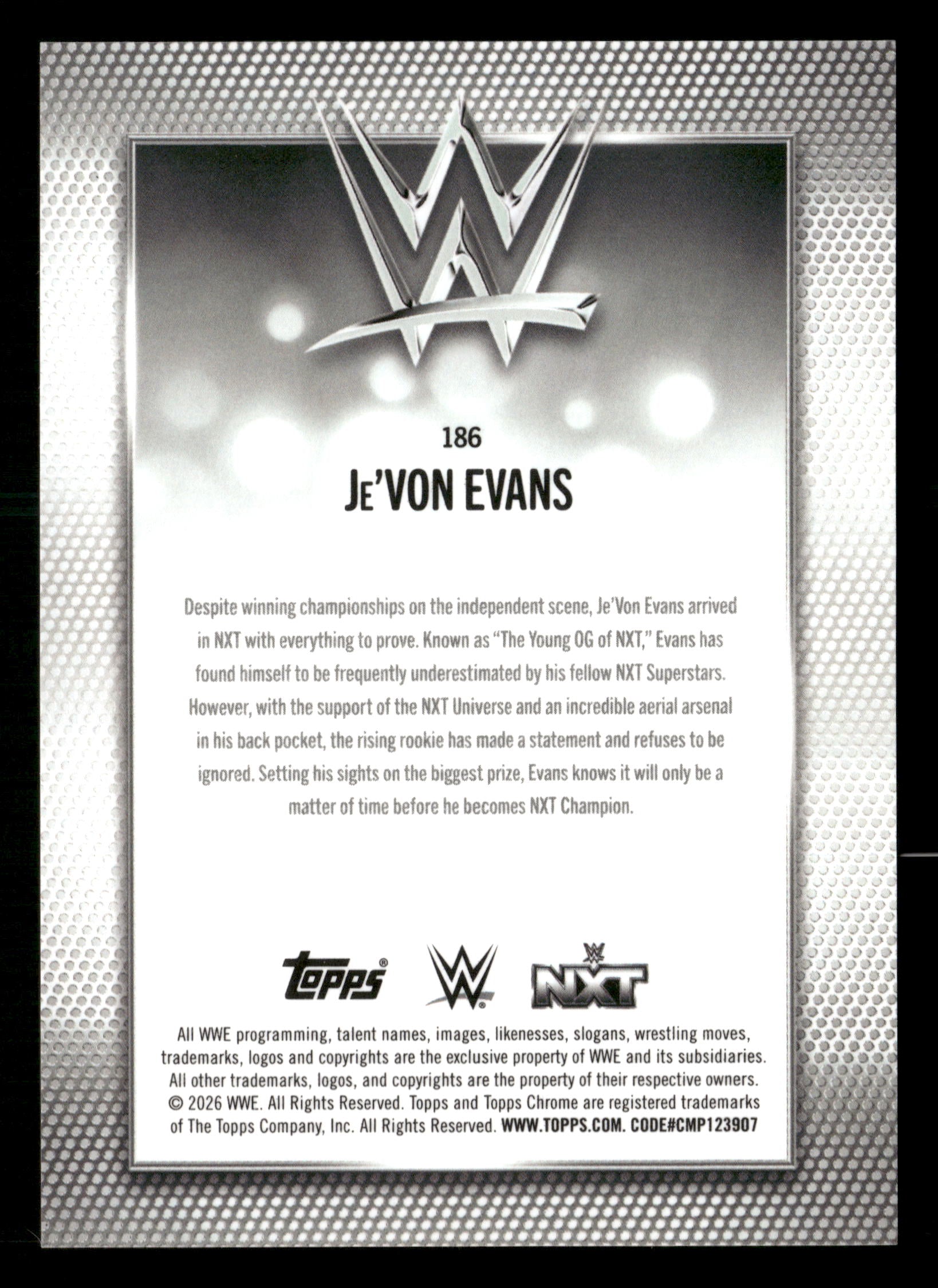 2026 Topps Chrome WWE #186 Je'Von Evans Gold Geometric Refractor #/50
