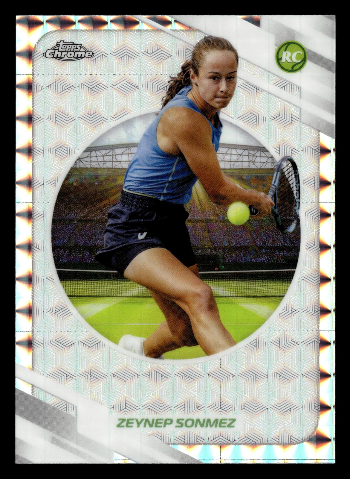 2026 Topps Chrome #77 Zeynep Sonmez Geometric Refractor